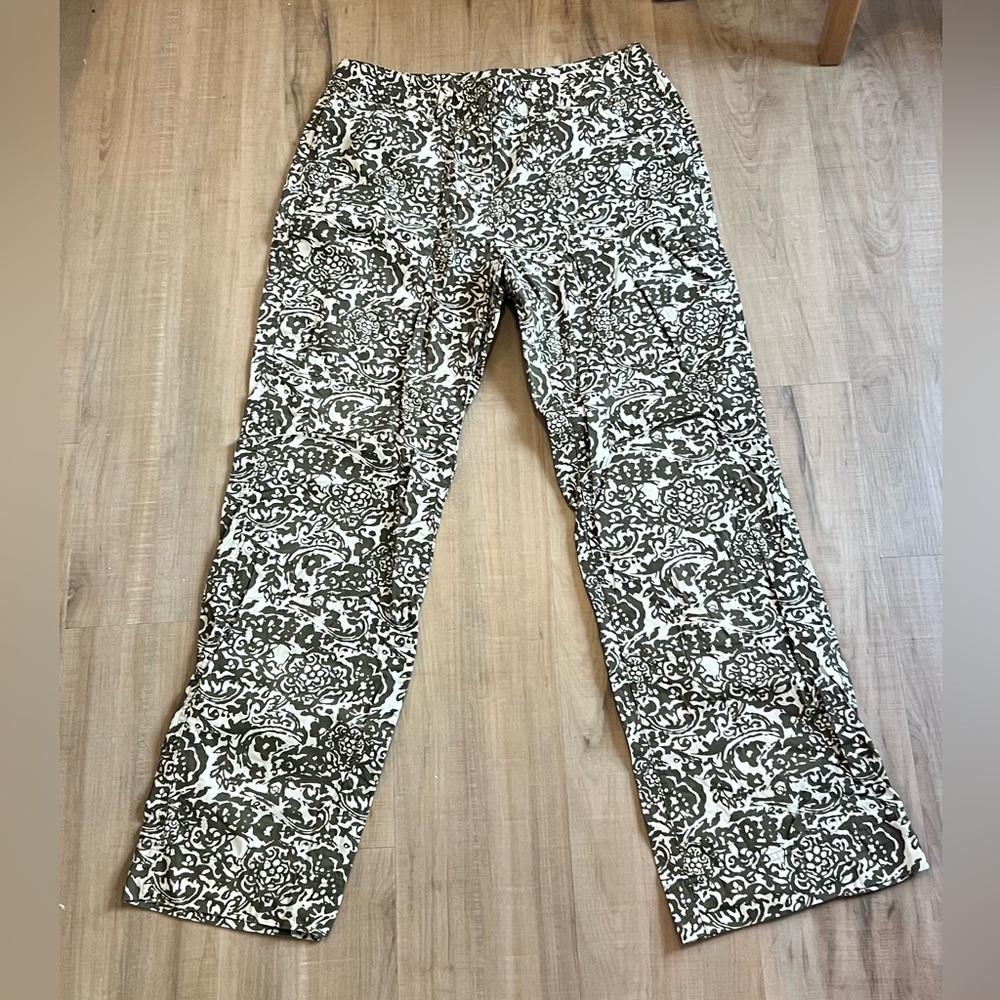 Cargo Pants Green and White